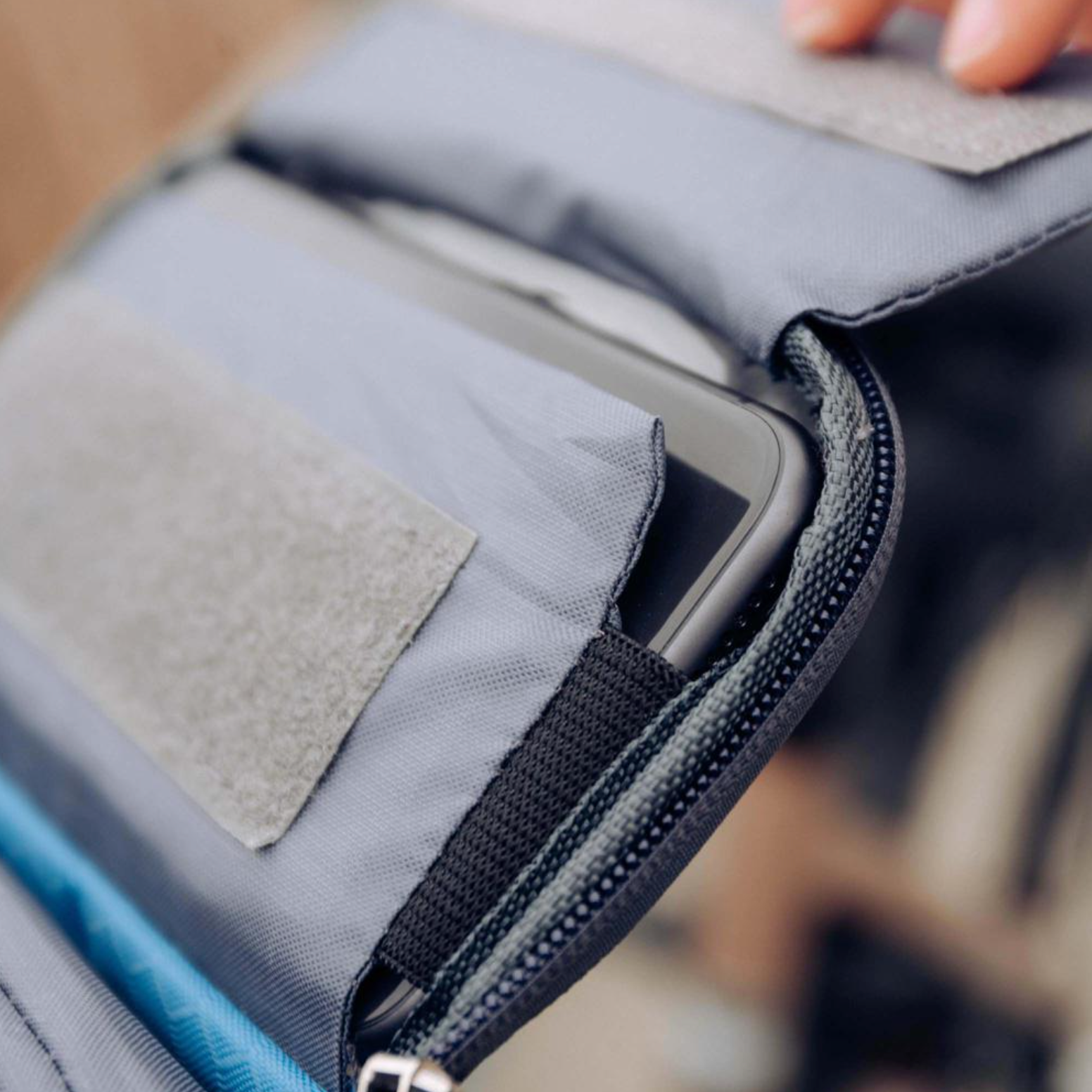 Bicycle Handlebar Bag with Phone Compartment